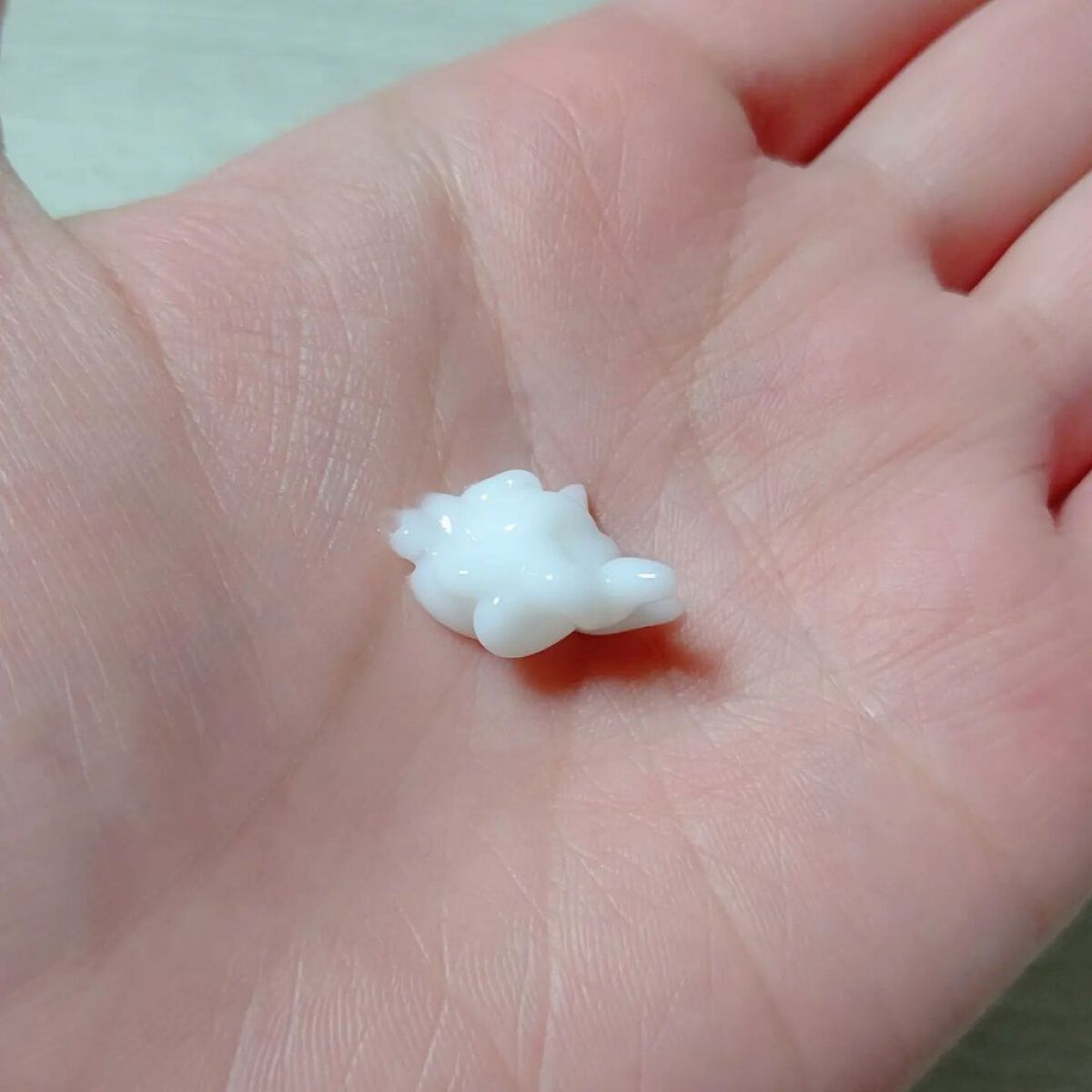 ミルキーエマルジョン/Laeisis/乳液を使ったクチコミ（3枚目）