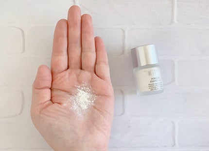 ポリシー パウダーエッセンス CO/ポリシー化粧品/美容液を使ったクチコミ(4枚目)