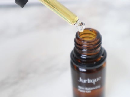 スキンバランシングフェイスオイル/ジュリーク/フェイスオイルを使ったクチコミ(4枚目)