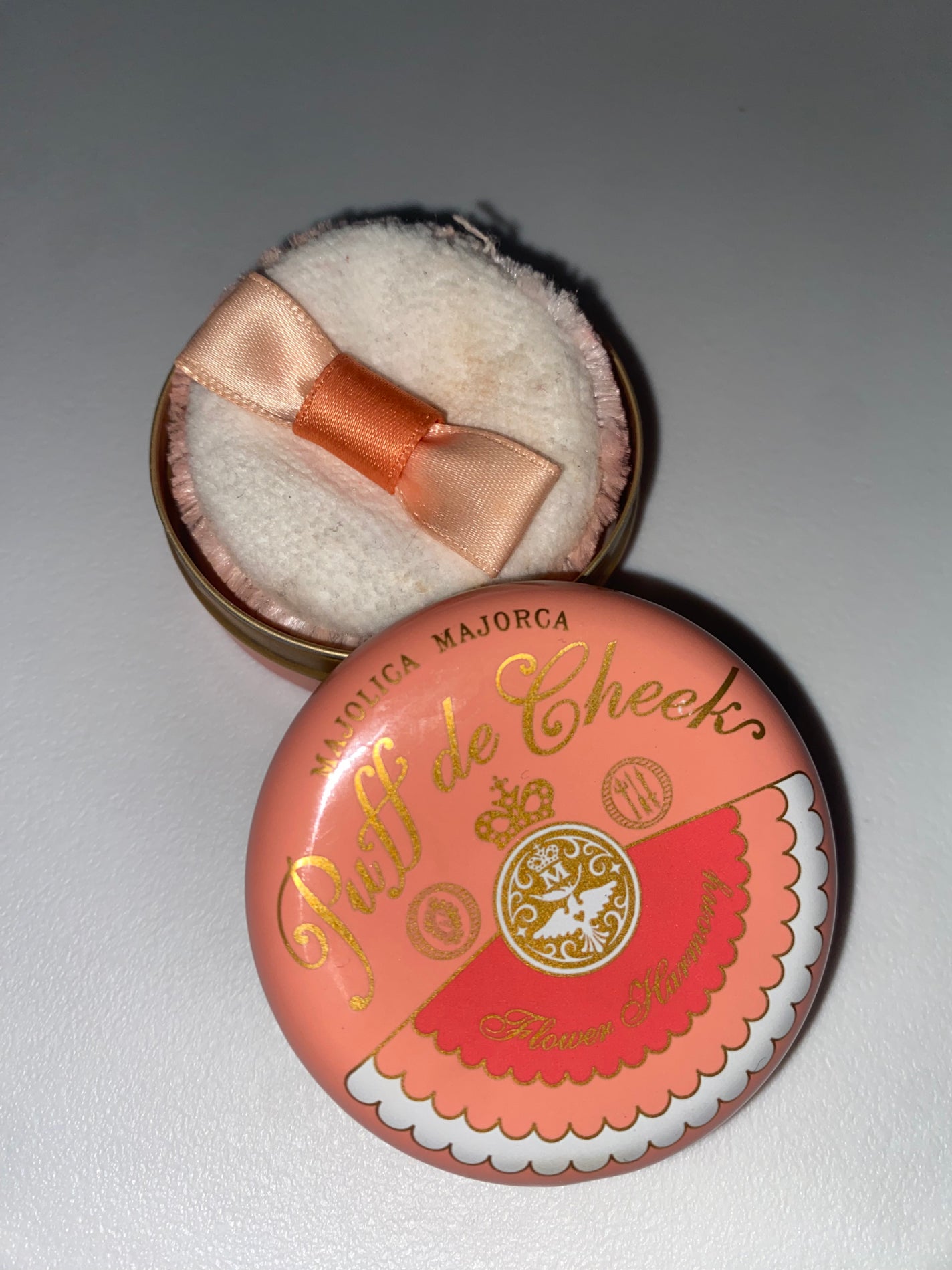 パフ・デ・チーク(フラワーハーモニー)/MAJOLICA MAJORCA/パウダーチークを使ったクチコミ(1枚目)