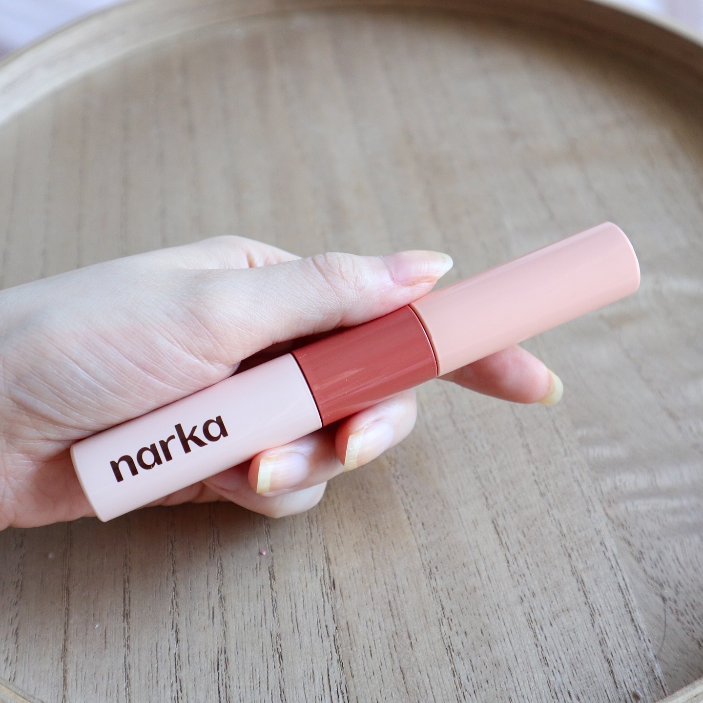 ハードフィックスヘアマスカラ/narka/その他スタイリングを使ったクチコミ（2枚目）