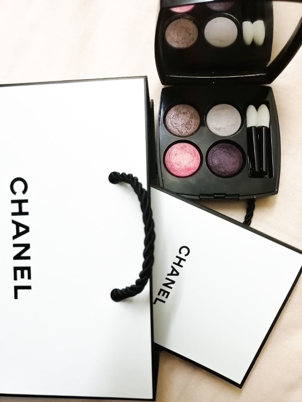 レ キャトル オンブル/CHANEL/アイシャドウパレットを使ったクチコミ（1枚目）