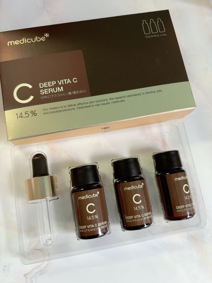 ディープビタCアンプル2.0/MEDICUBE/美容液を使ったクチコミ(4枚目)