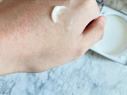 5番 白玉グルタチオンCメラゼロクリーム/numbuzin/フェイスクリームを使ったクチコミ(4枚目)