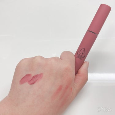 3CE VELVET LIP TINT/3CE/口紅を使ったクチコミ（2枚目）