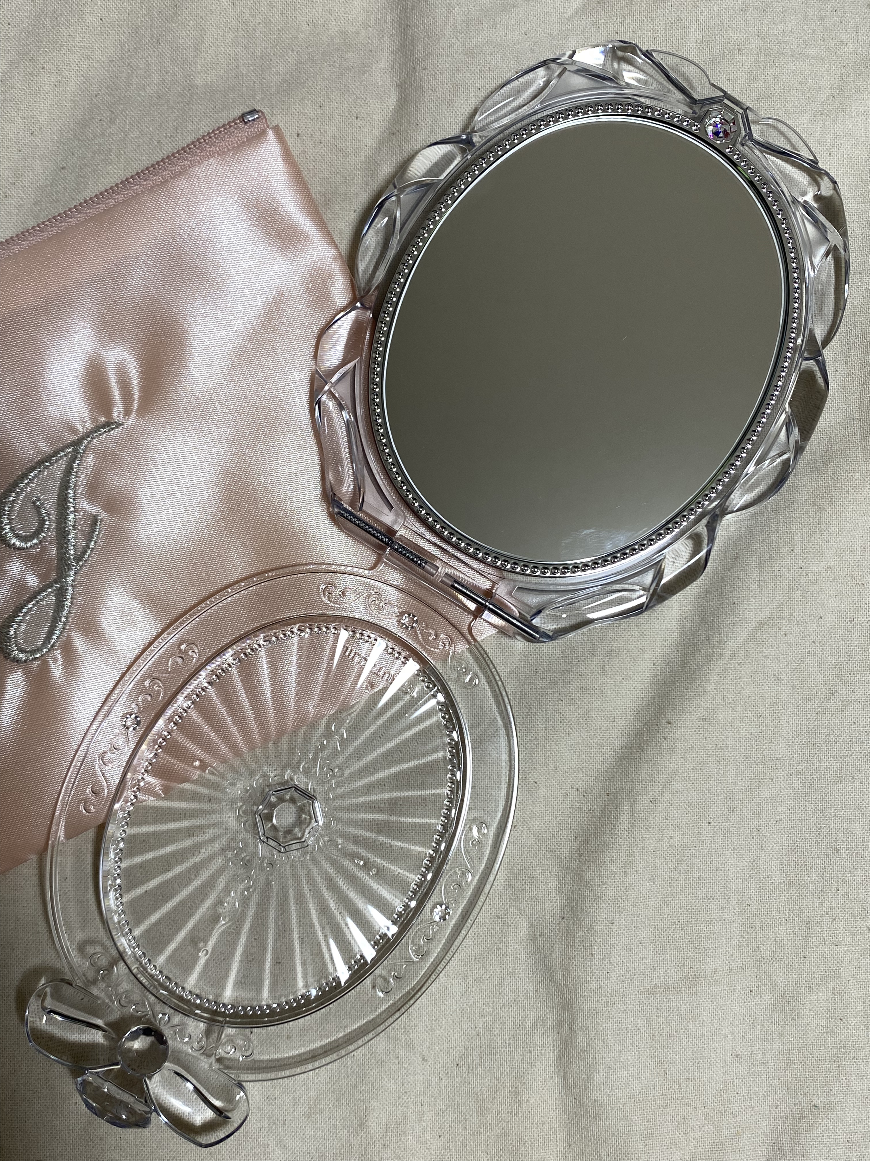 ジルスチュアート リップグロウ セラムバーム/JILL STUART/リップバームを使ったクチコミ（2枚目）