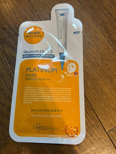 MEDIHEAL  プラチナム V-LIFE エッセンシャルマスク EXのクチコミ「MEDIHEAL PLATINUM V-LIFE ESSENTIAL MASK EX.


韓.....」（1枚目）