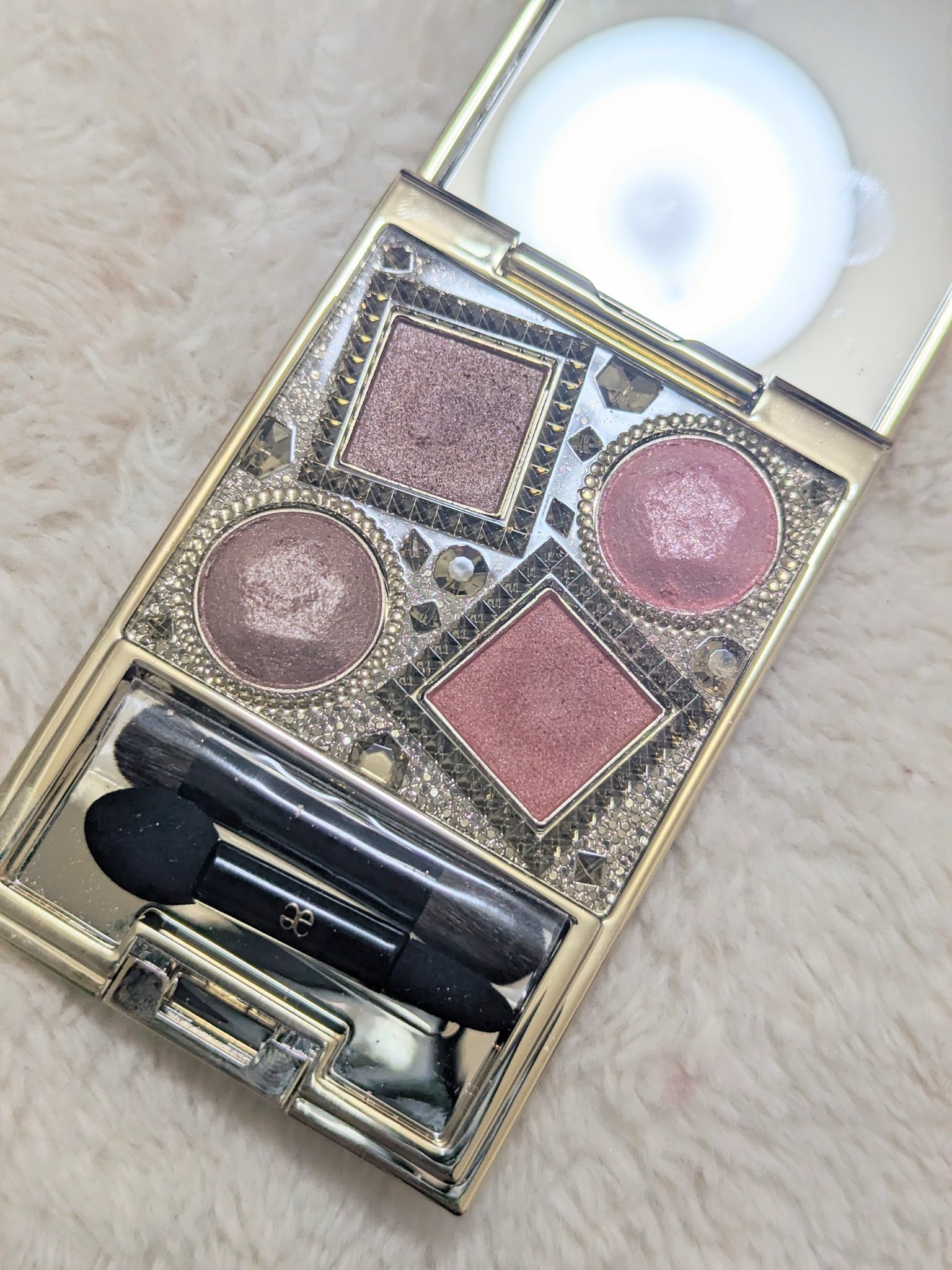 エレガンス ヌーヴェル アイズ 29/Elégance/アイシャドウパレットを使ったクチコミ（3枚目）