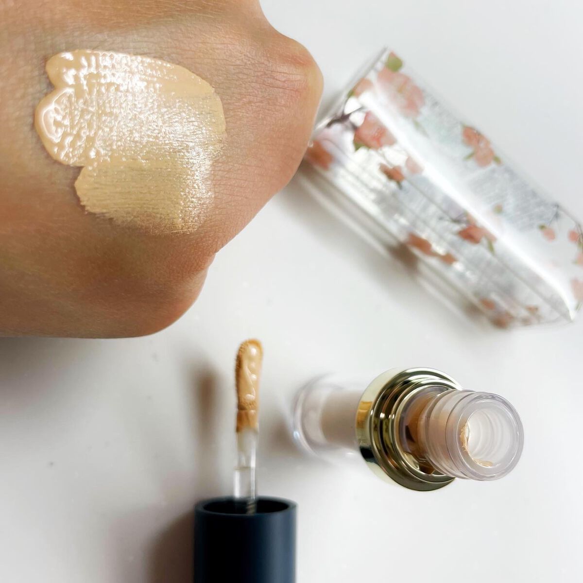 タトゥーウォータープルーフスカーコンシーラー/フォレンコス/リキッドコンシーラーを使ったクチコミ(1枚目)