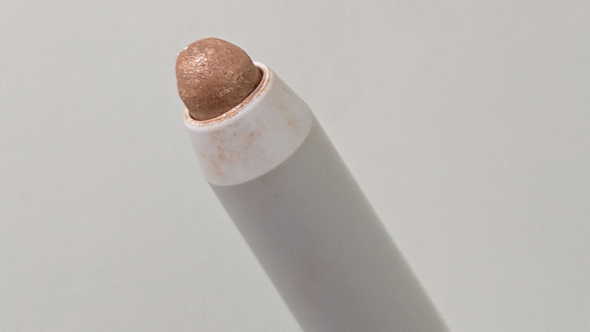 アイムスティックシャドウシマー 001 シュガーブリン/i’m meme/スティックアイシャドウを使ったクチコミ（3枚目）