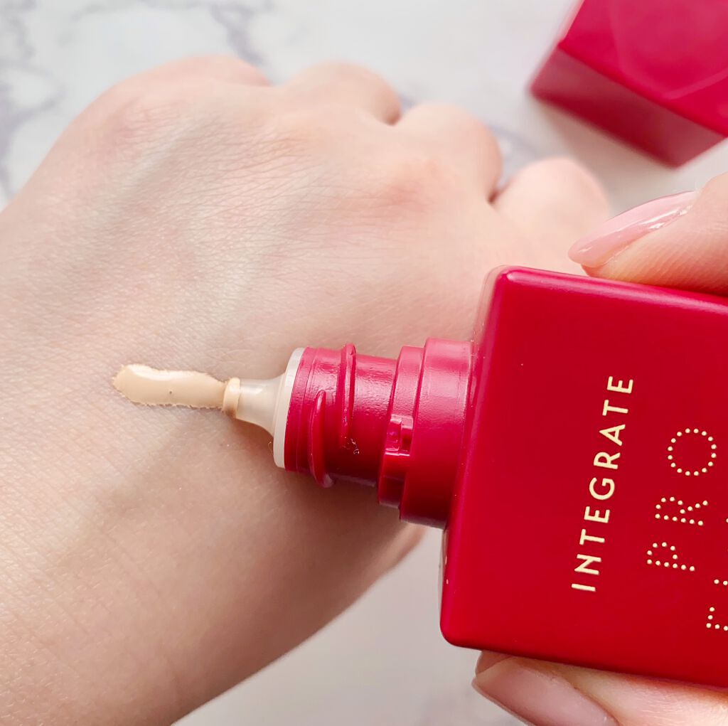 プロフィニッシュリキッド/インテグレート/リキッドファンデーションを使ったクチコミ（2枚目）