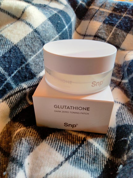 グルタチオンダークゼロトーニングパッチ/SNP/アイケア・アイクリームを使ったクチコミ(5枚目)