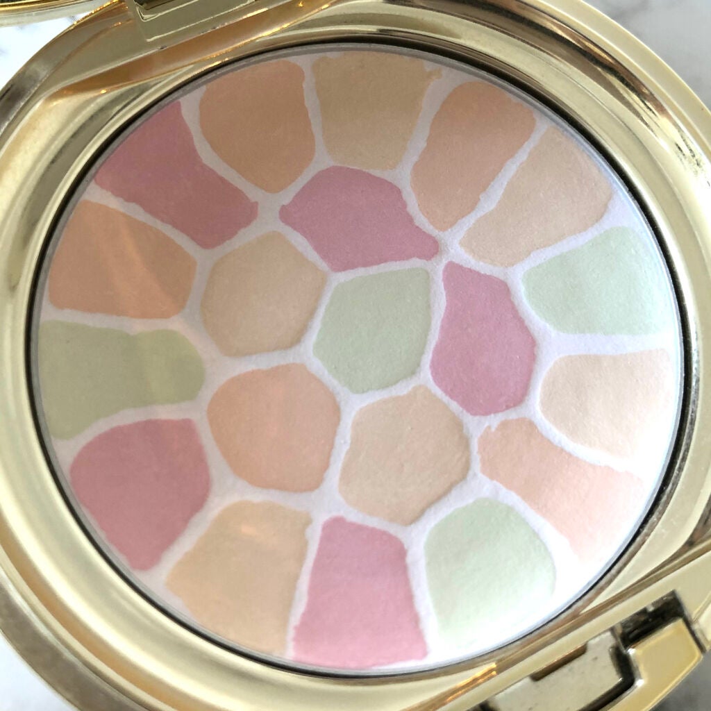 ラ プードル オートニュアンス/Elégance/プレストパウダーを使ったクチコミ(3枚目)