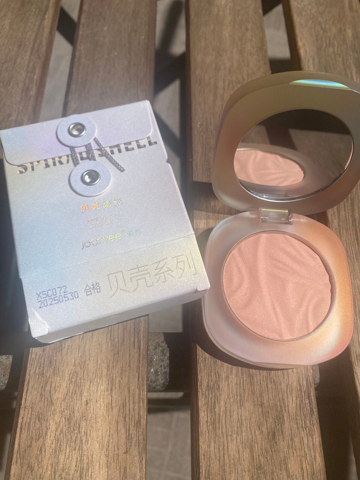 ソフトシェルチーク/Joocyee/パウダーチークを使ったクチコミ(2枚目)