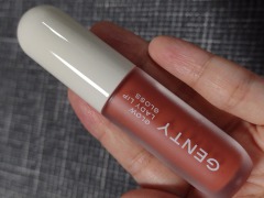 グロウ レディ リップ グロス/GENTY/リップグロスを使ったクチコミ（1枚目）