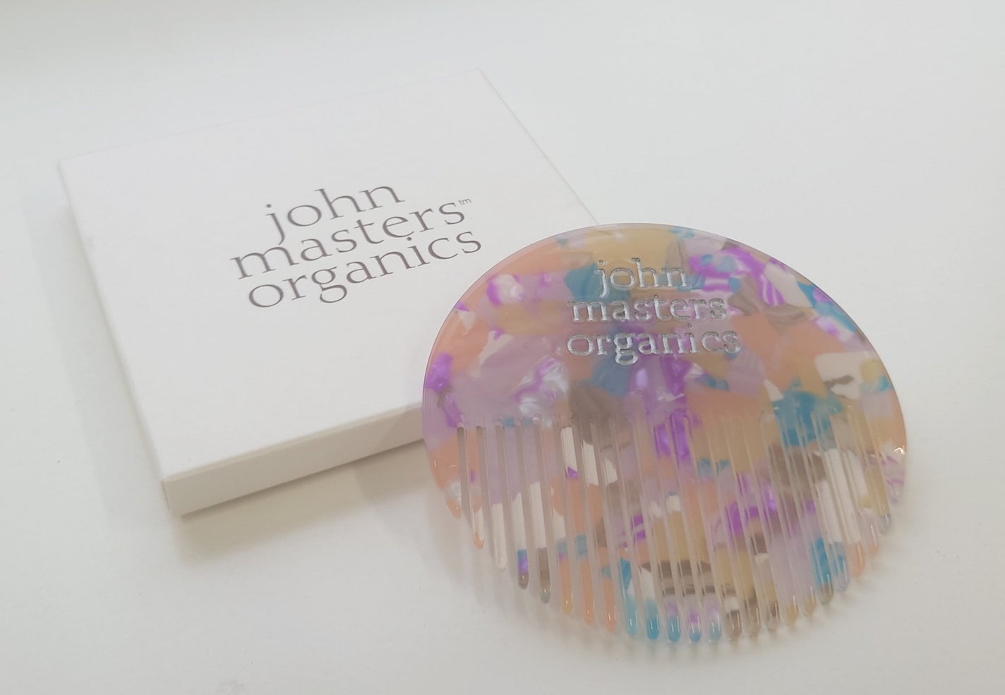 ラウンドミニコーム/john masters organics/ヘアコームを使ったクチコミ(1枚目)