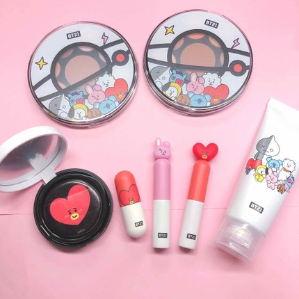 BT21×VT Cosmetic リアルウェア ウォーター クッション/VT/クッションファンデーションを使ったクチコミ(2枚目)
