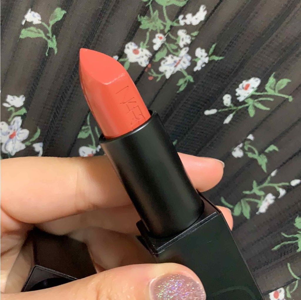 オーデイシャスリップスティック/NARS/口紅を使ったクチコミ(2枚目)