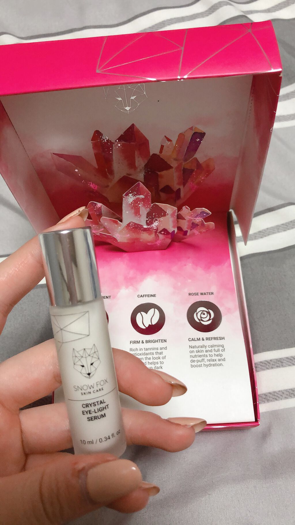 LiftBright™ クリスタル ロールオン セラム/SNOW FOX SKINCARE/アイケア・アイクリームを使ったクチコミ(1枚目)