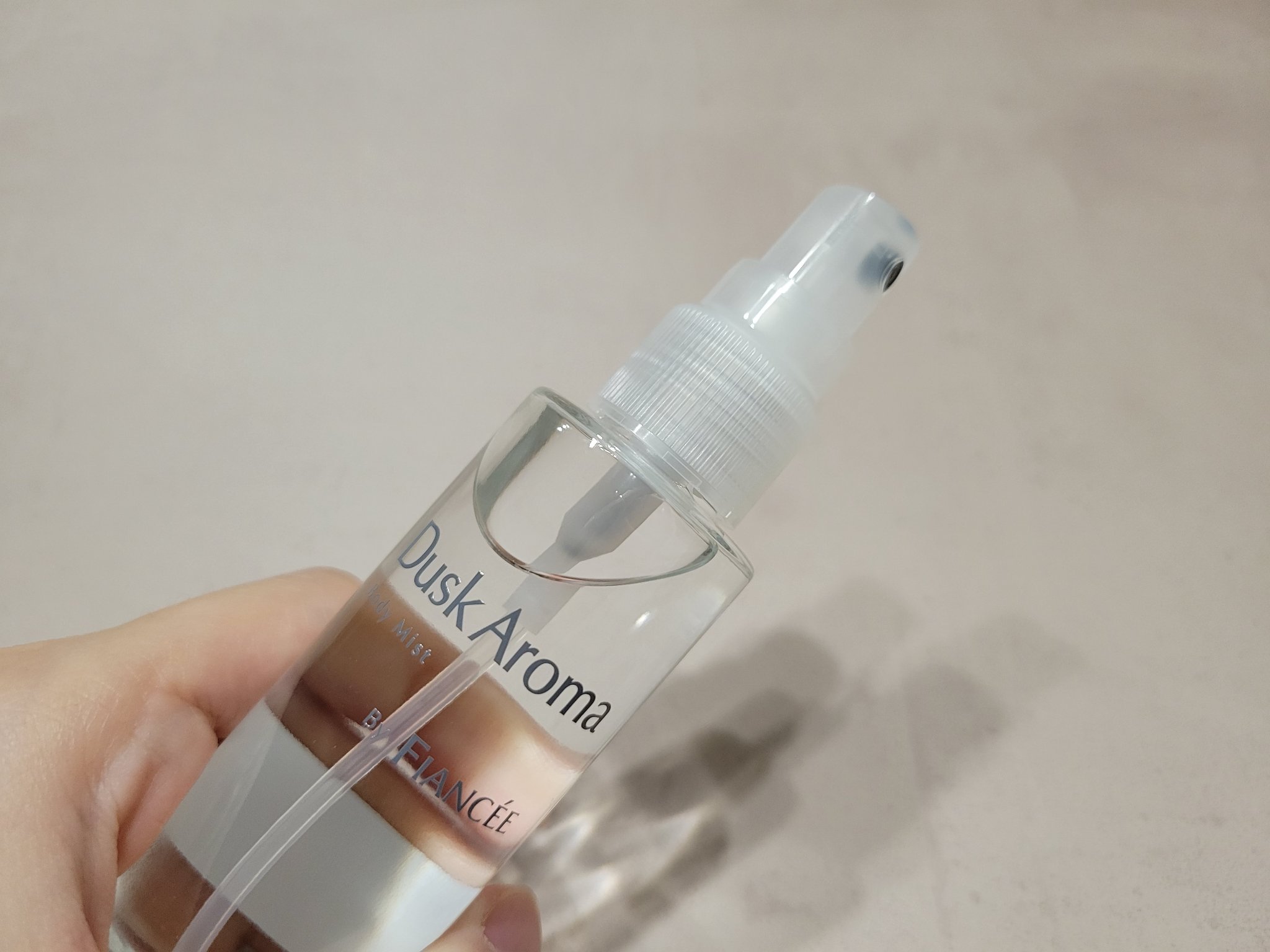 ボディミスト ダスクアロマ/フィアンセ/香水を使ったクチコミ（2枚目）