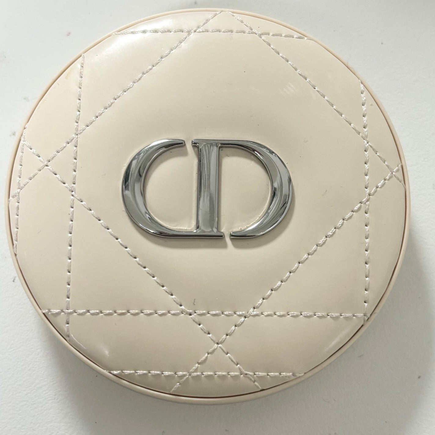 ディオールスキン フォーエヴァー クチュール ルミナイザー/Dior/プレストパウダーを使ったクチコミ(1枚目)