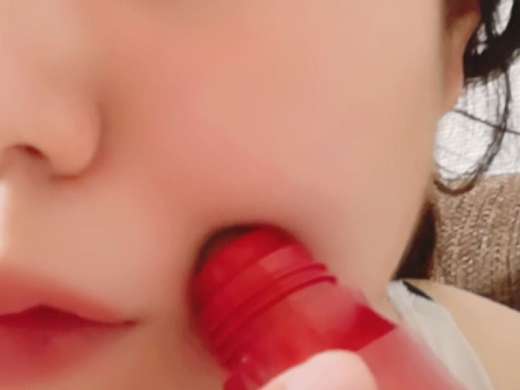 リフトローラーセラム EX/ONLY PLUS/美容液を使ったクチコミ（2枚目）