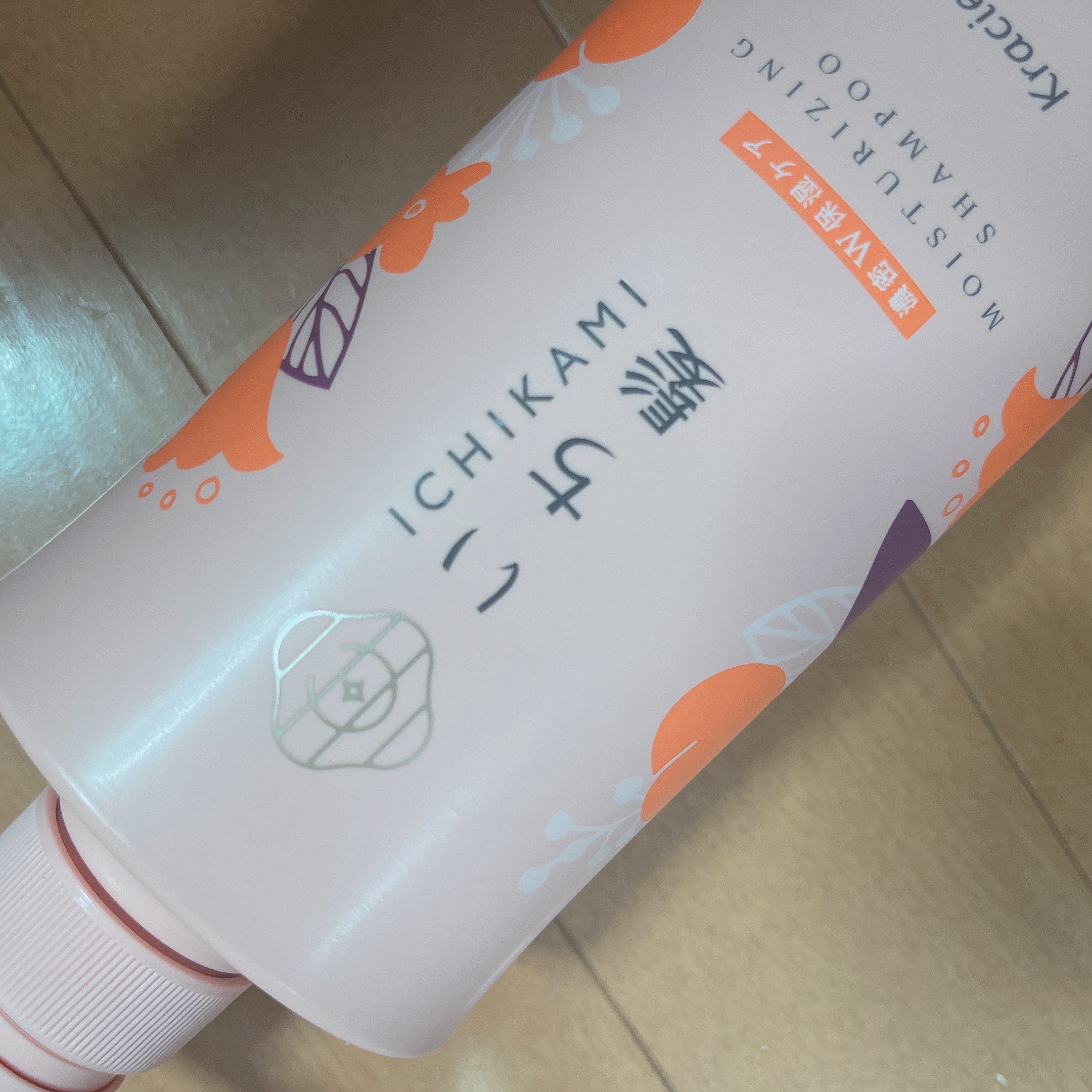 いち髪 濃密W保湿ケア シャンプー／コンディショナー のクチコミ「いち髪
濃密W保湿ケア シャンプー／コンディショナー

甘めな香りが残ります！
泡立ちが良くて.....」（1枚目）