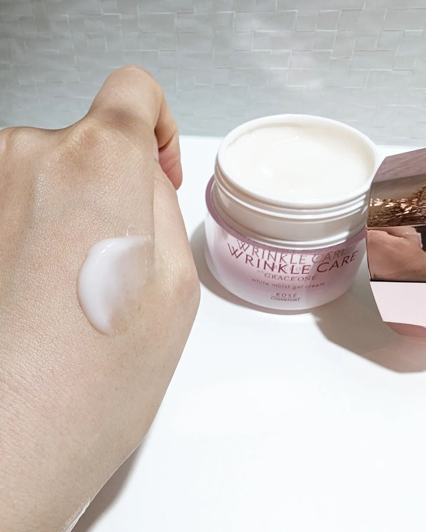 リンクルケア ホワイト モイストジェルクリーム/グレイスワン/オールインワン化粧品を使ったクチコミ（3枚目）