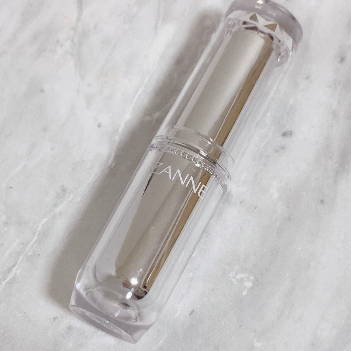 ラスティンググロスリップ/CEZANNE/口紅を使ったクチコミ(1枚目)