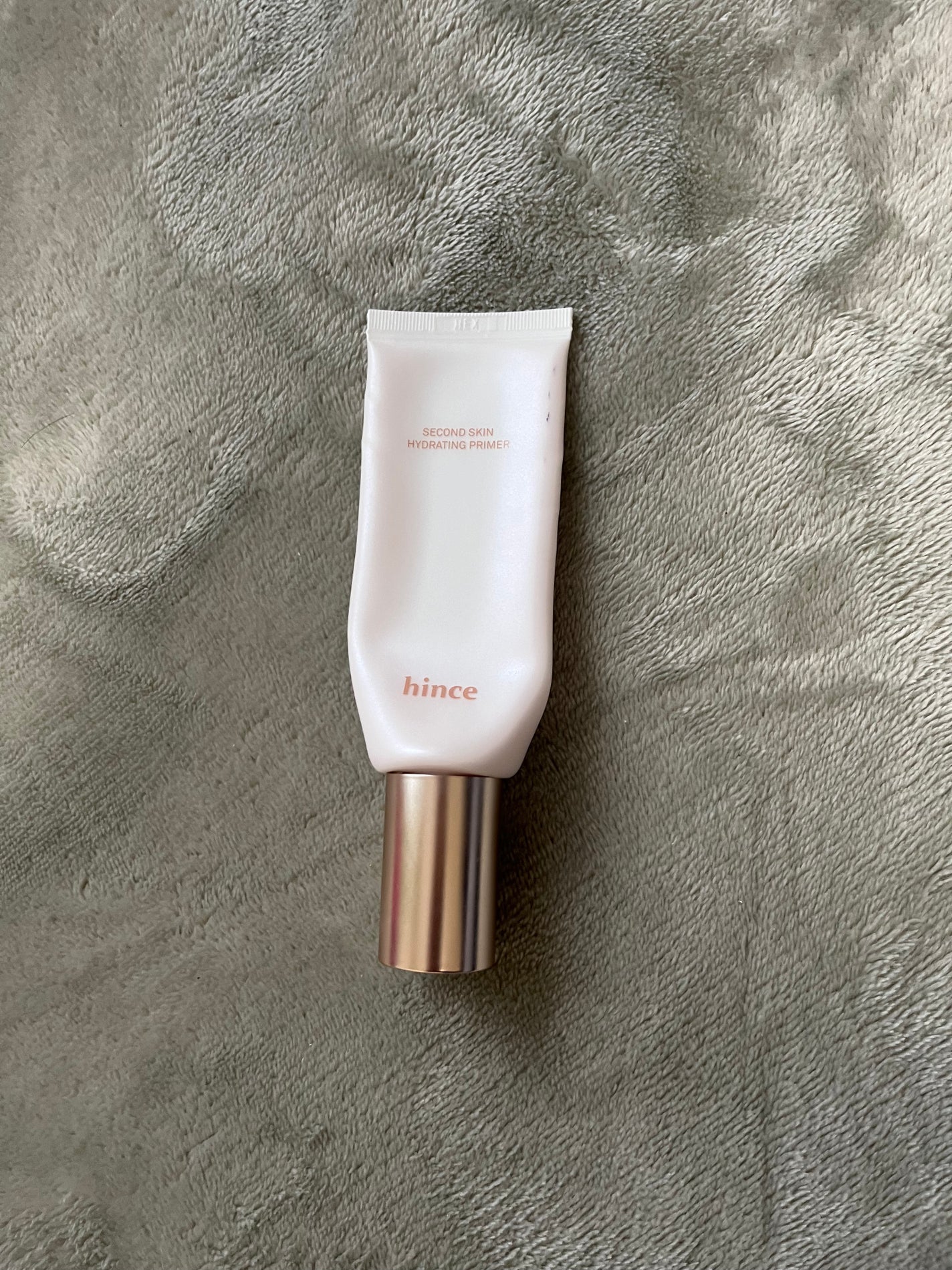 セカンドスキンハイドレイティングプライマー/hince/化粧下地を使ったクチコミ(1枚目)