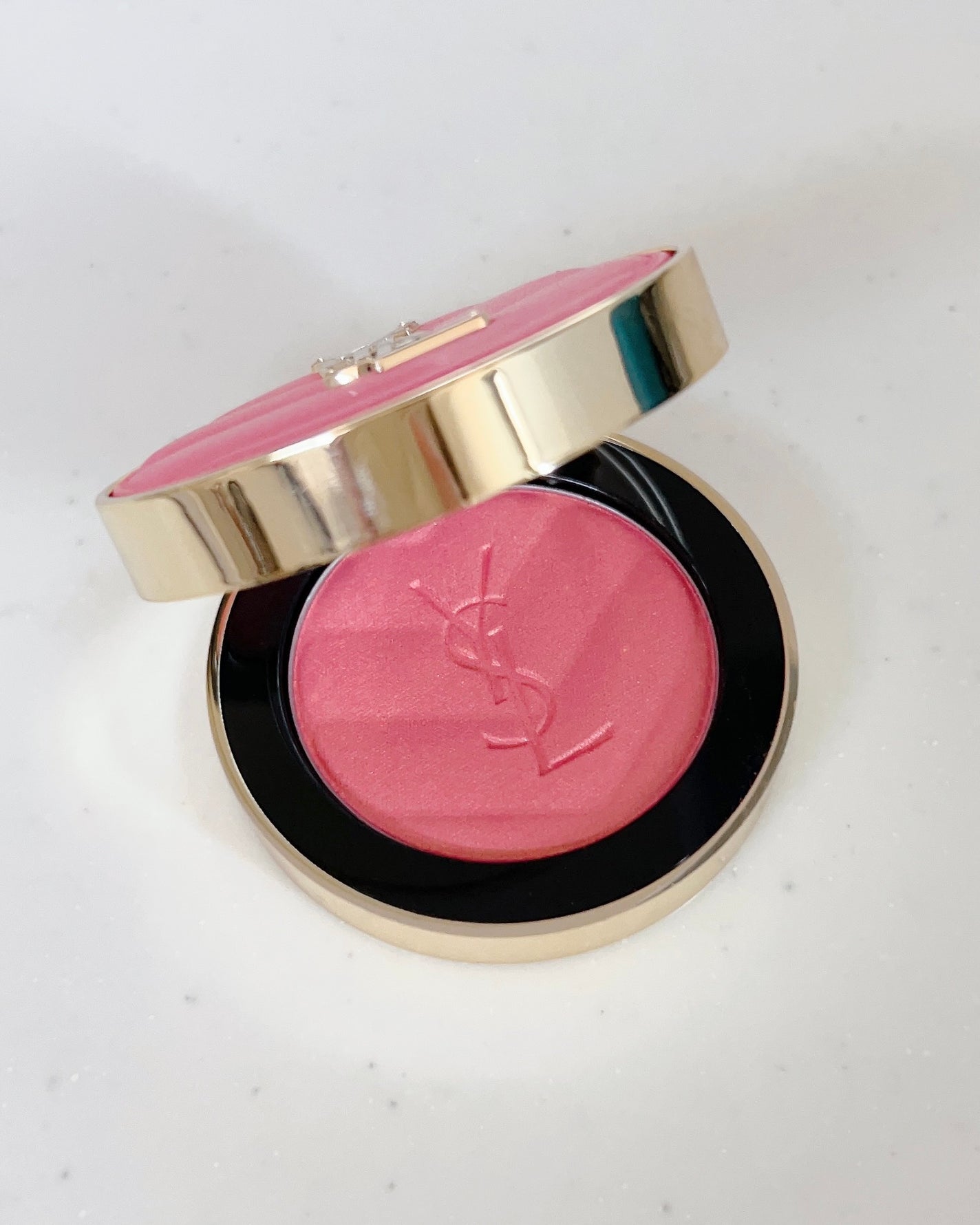 2025年冬新作パウダーチーク】YSL メイクミーブラッシュ 2025年冬新作パウダーチーク】YSL メイクミーブラッシュ