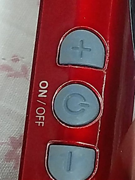 スチーム ストレートアイロン VSS-9100/R/VIDAL SASSOON Magic Shine(ヴィダルサスーン マジックシャイン)/ストレートアイロンを使ったクチコミ(6枚目)