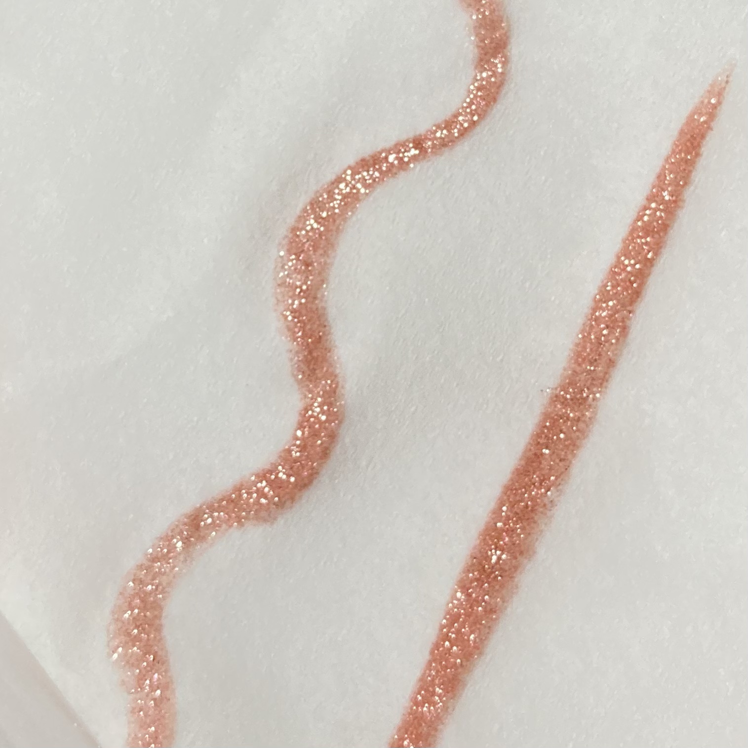 カラーミーツ アイライナーL /リリーフルール/リキッドアイライナーを使ったクチコミ（2枚目）