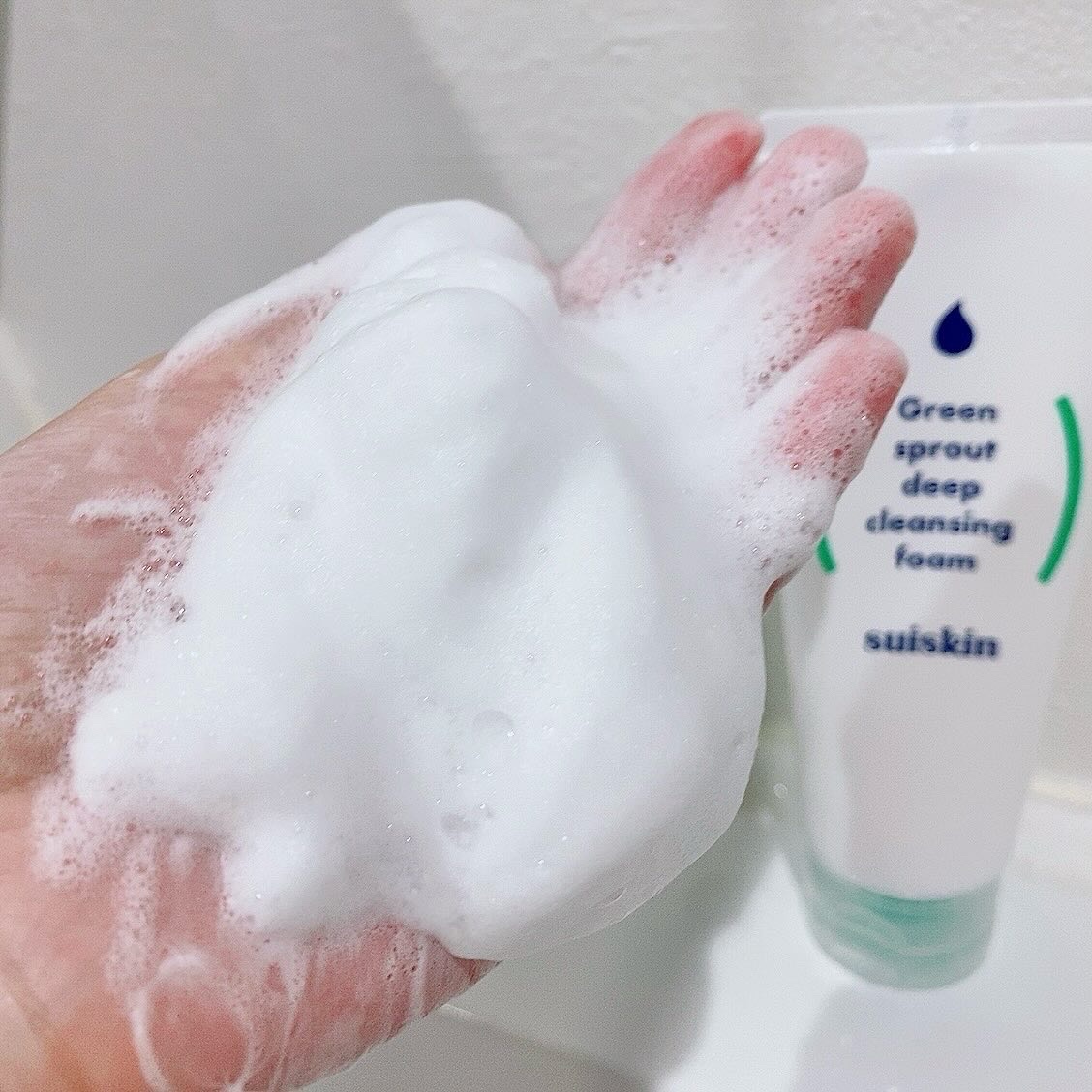 スイスキン 新芽ディープクレンジングフォーム/suiskin/洗顔フォームを使ったクチコミ（3枚目）