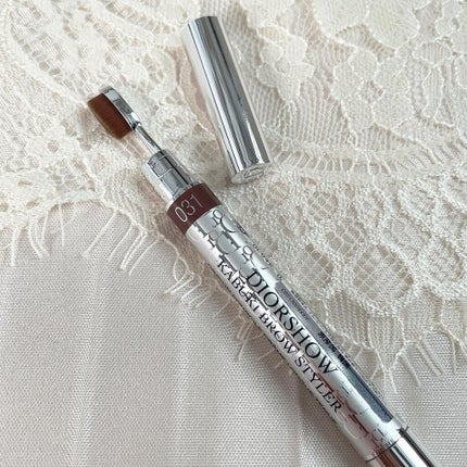 【旧】ディオールショウ カブキ ブロウ スタイラー ウォータープルーフ/Dior/アイブロウペンシルを使ったクチコミ(5枚目)