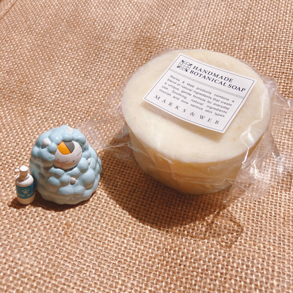 ハンドメイドボタニカルソープ カミツレ／ホホバ/MARKS&WEB/洗顔石鹸を使ったクチコミ（1枚目）