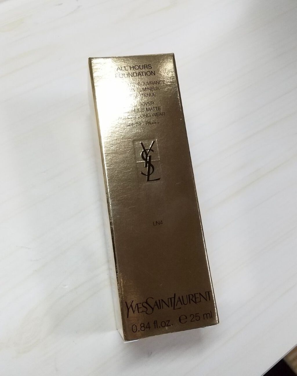 オールアワーズ リキッド/YVES SAINT LAURENT BEAUTE/リキッドファンデーションを使ったクチコミ（1枚目）