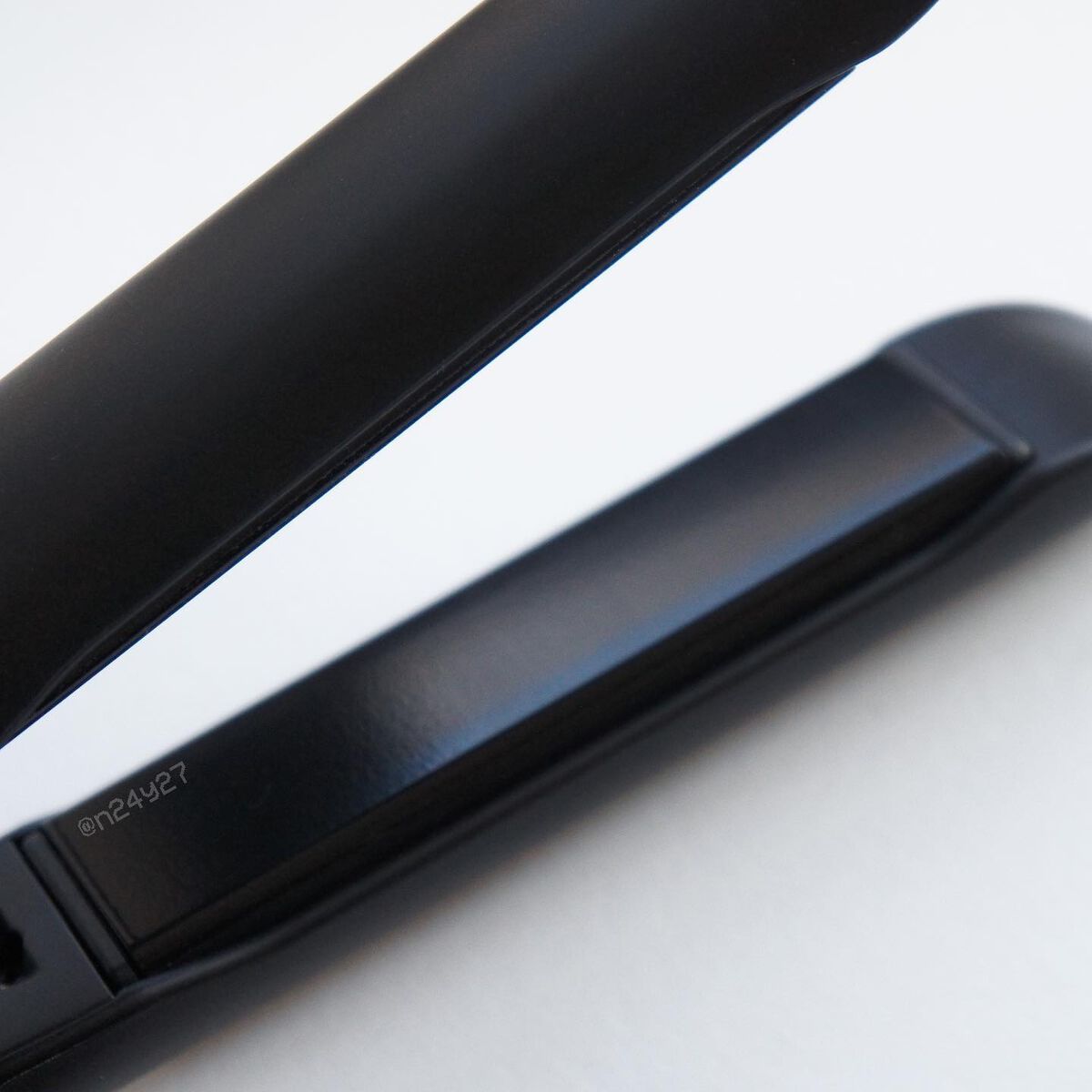 スタイリッシュ マイナスイオンストレートアイロン ブラック MHS-2520-K/mod's hair/ストレートアイロンを使ったクチコミ(7枚目)