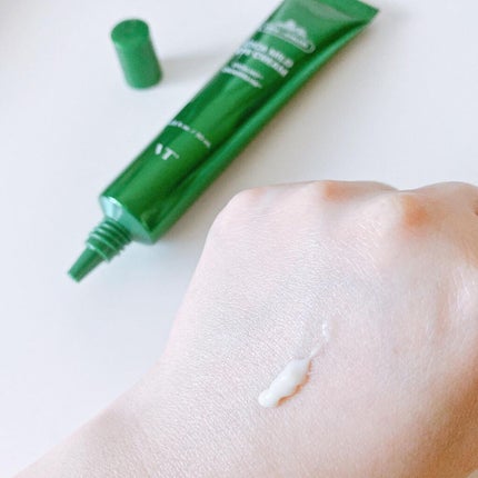 CICA マイルドアイクリーム/VT/アイケア・アイクリームを使ったクチコミ(2枚目)