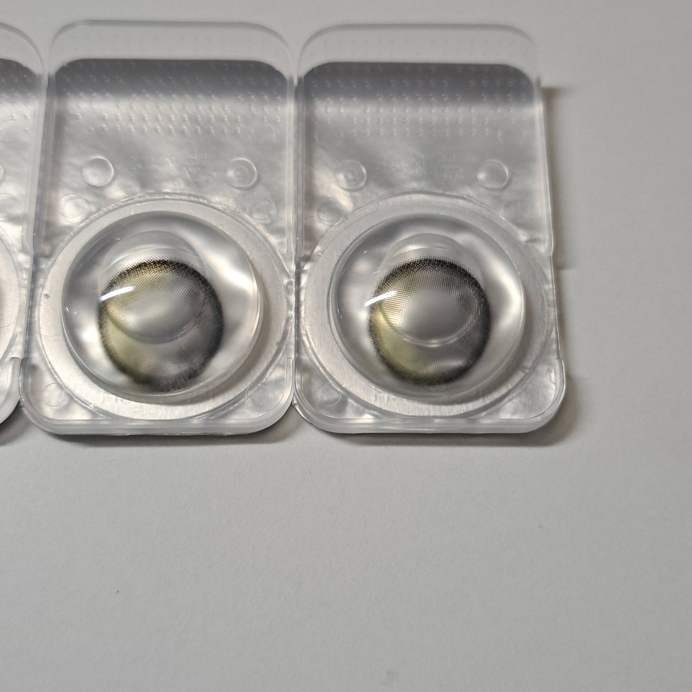 Secretive Kristen 1day/Hapa kristin/ワンデー(1DAY)カラコンを使ったクチコミ(3枚目)