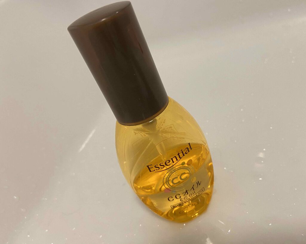 CCオイル/エッセンシャル/ヘアオイルを使ったクチコミ（1枚目）