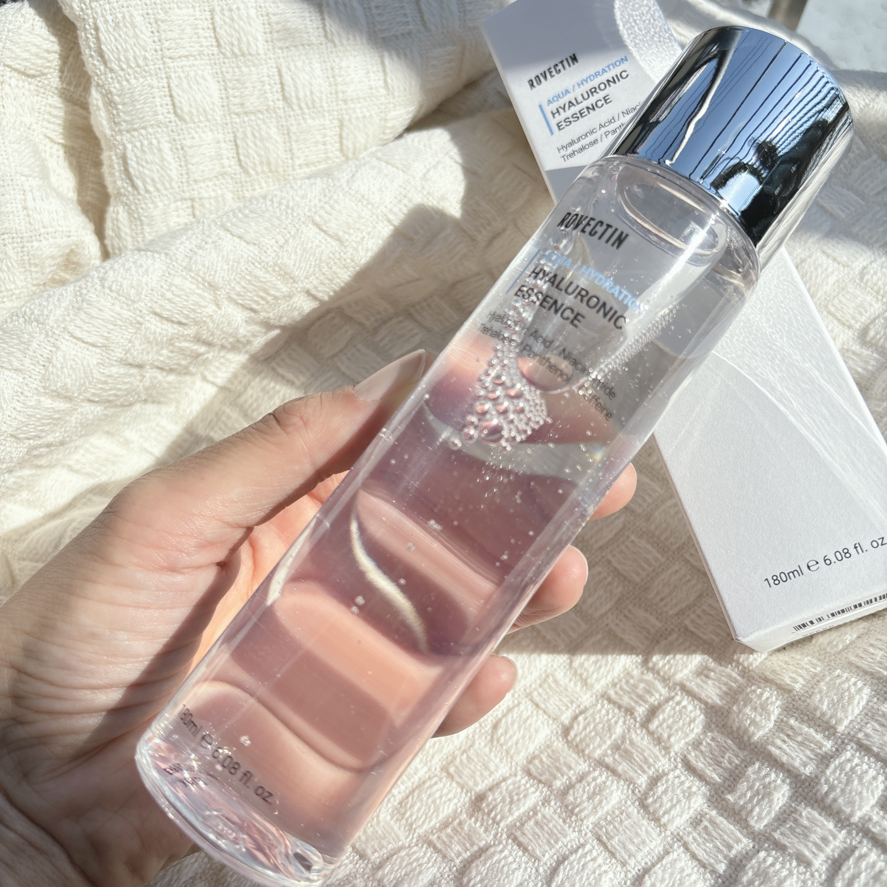 アクアヒアルロニックエッセンス/ロベクチン/化粧水を使ったクチコミ（3枚目）