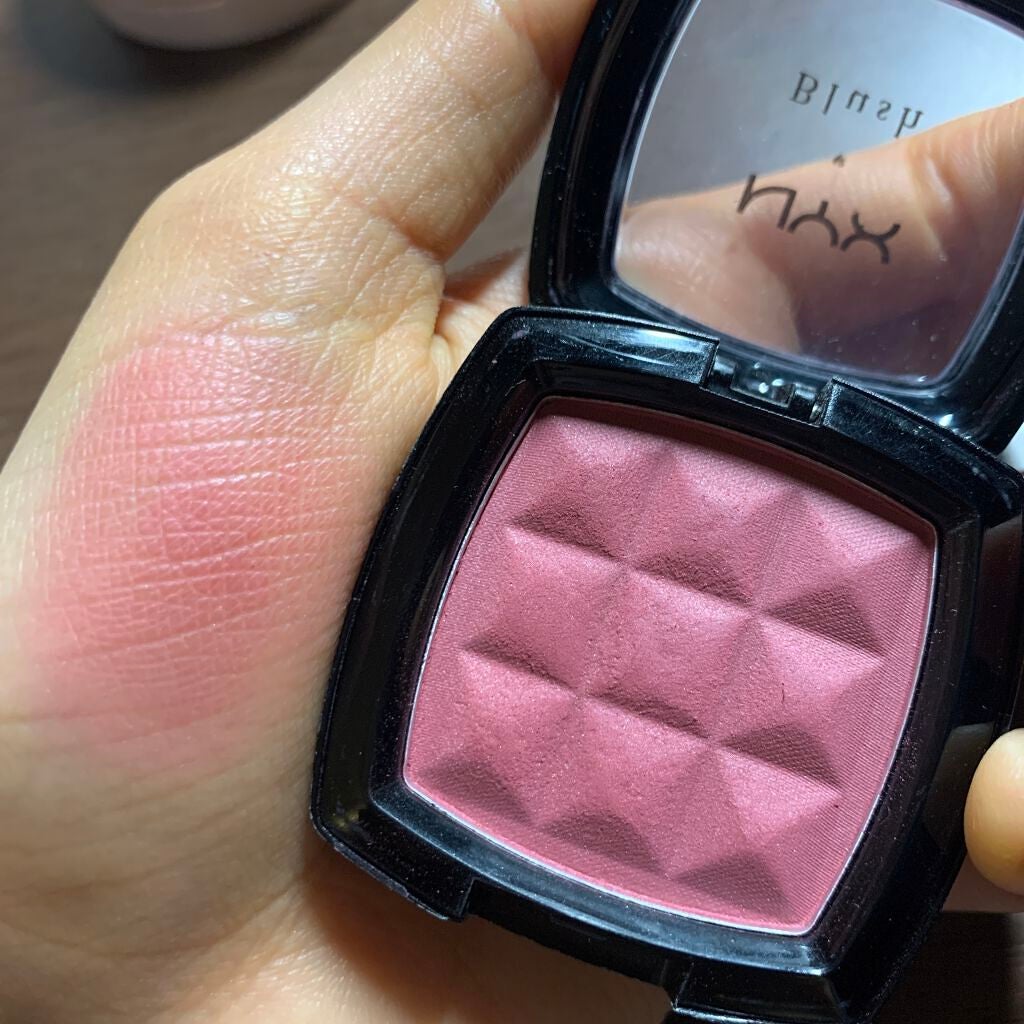 チークブラッシュ/NYX Professional Makeup/パウダーチークを使ったクチコミ(1枚目)