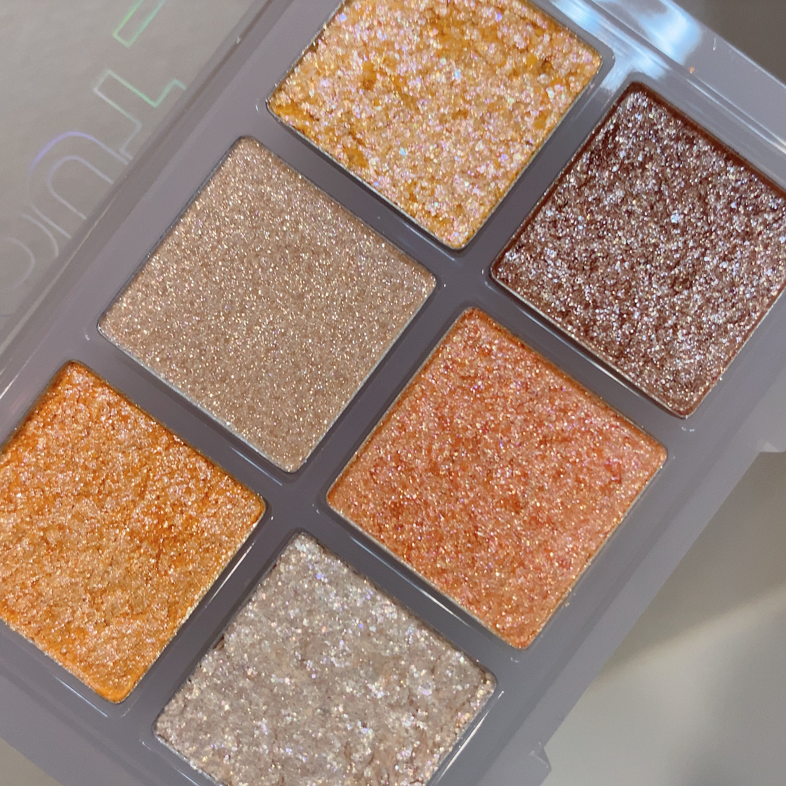 オーマイグリッターポップ/ABOUT TONE/アイシャドウパレットを使ったクチコミ（3枚目）