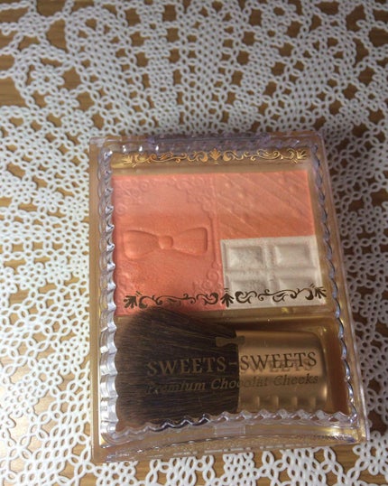 プレミアムショコラチークス/スウィーツ スウィーツ/パウダーチークを使ったクチコミ(2枚目)