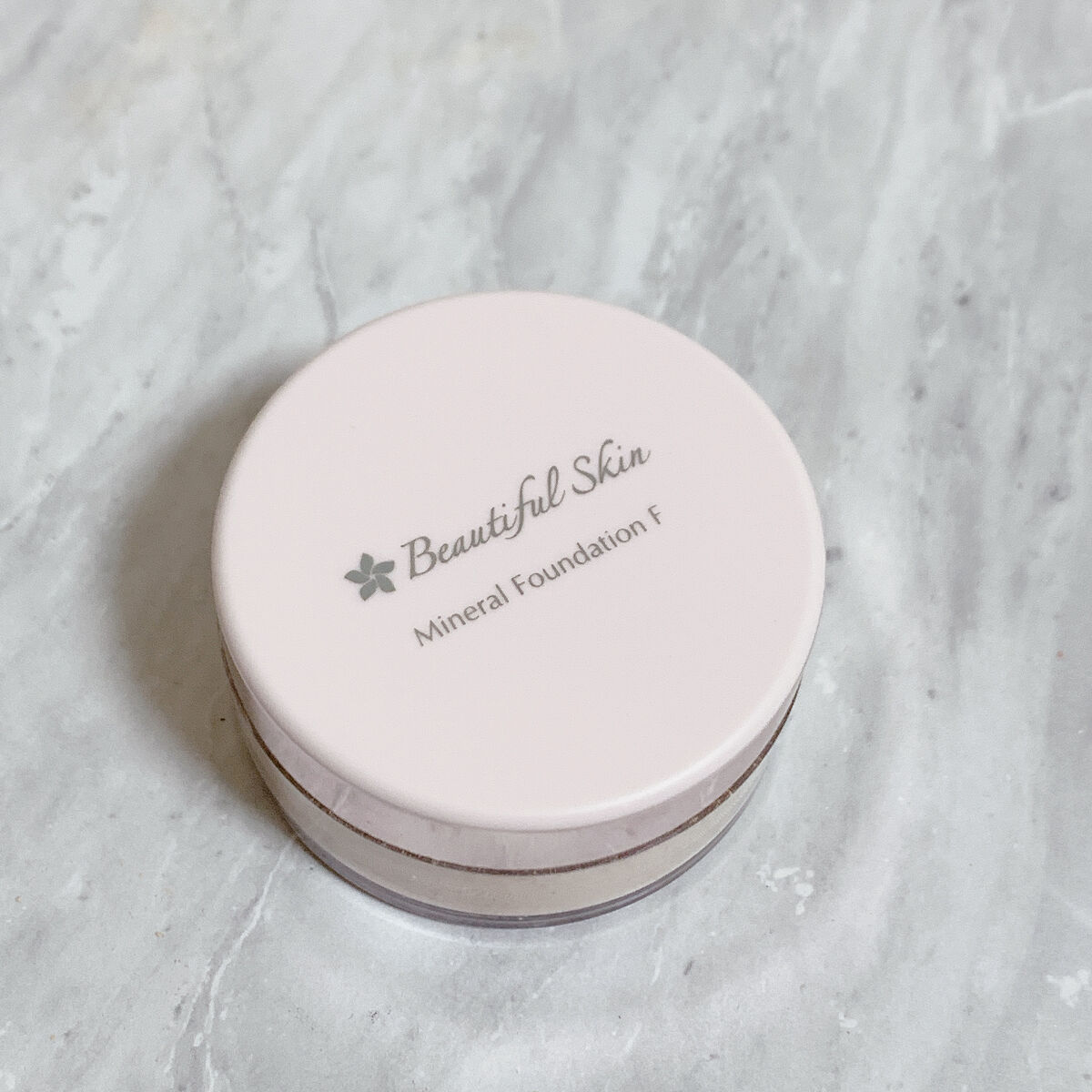 ビューティフルスキン プライマー・ファンデーションF mineral_fd_p1.jpg