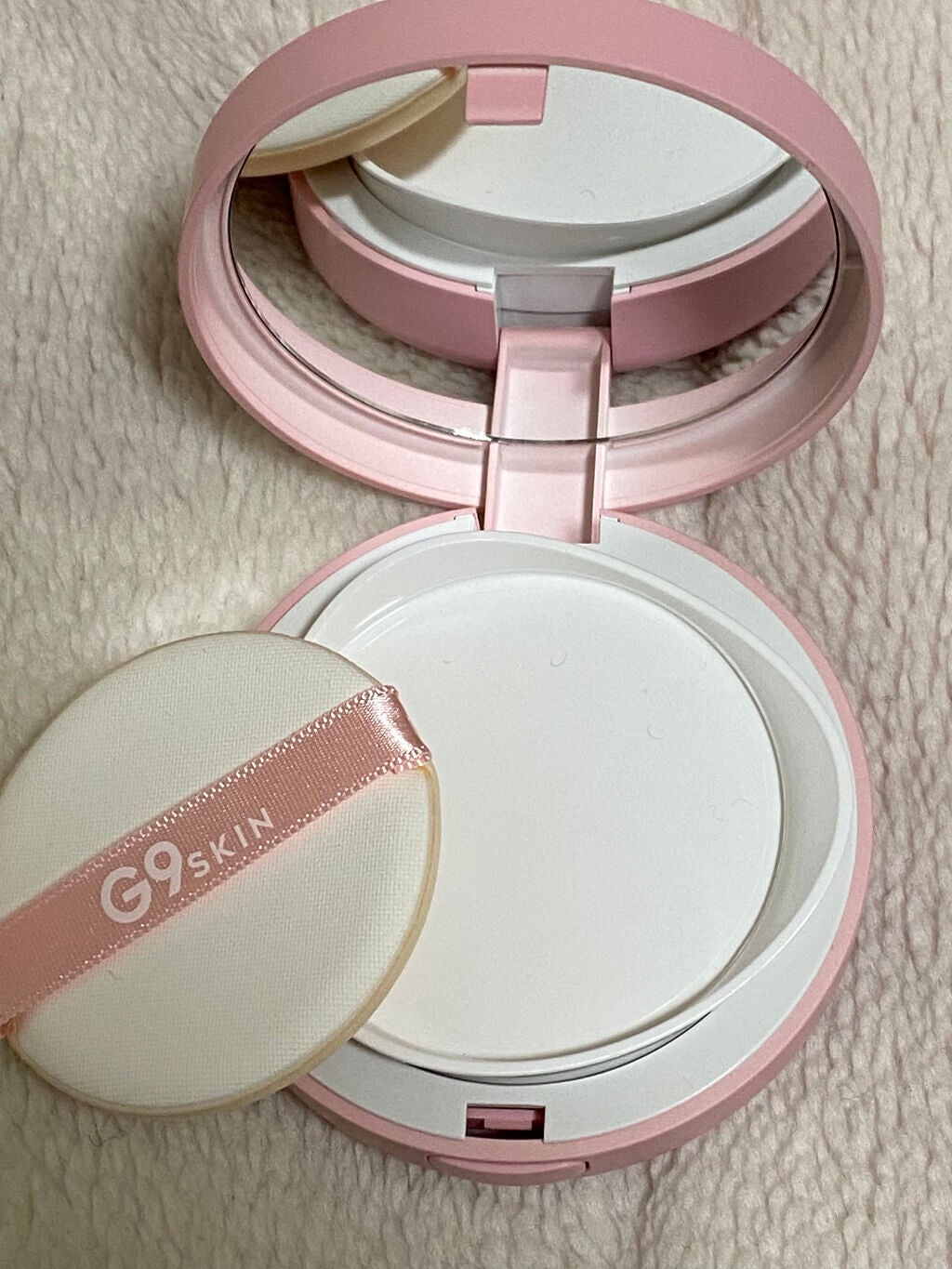 WHITE CREAMY CUSHION(ウユファンデ)/G9SKIN/化粧下地を使ったクチコミ(5枚目)