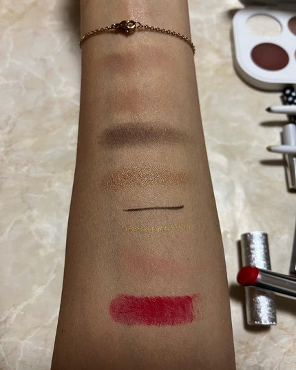 パウダー キス ベルベット ブラー スリム リップスティック メリー チェリー/M・A・C/口紅の画像