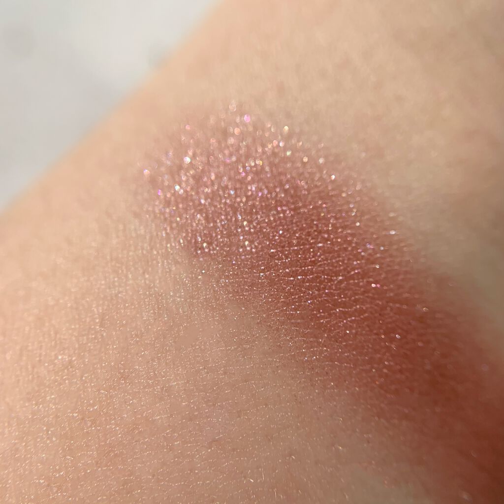 マージングカラーアイズ/LUNASOL/単色アイシャドウを使ったクチコミ(4枚目)