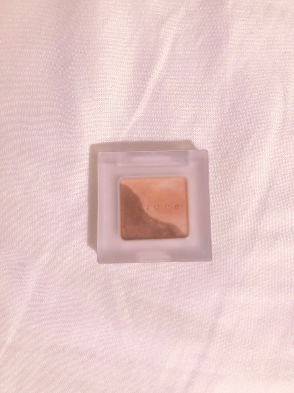 トーン ペタル アイシャドウ/to/one/アイシャドウパレットを使ったクチコミ(3枚目)